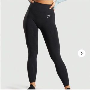 NWT Gymshark Viral Seamless Leggings
